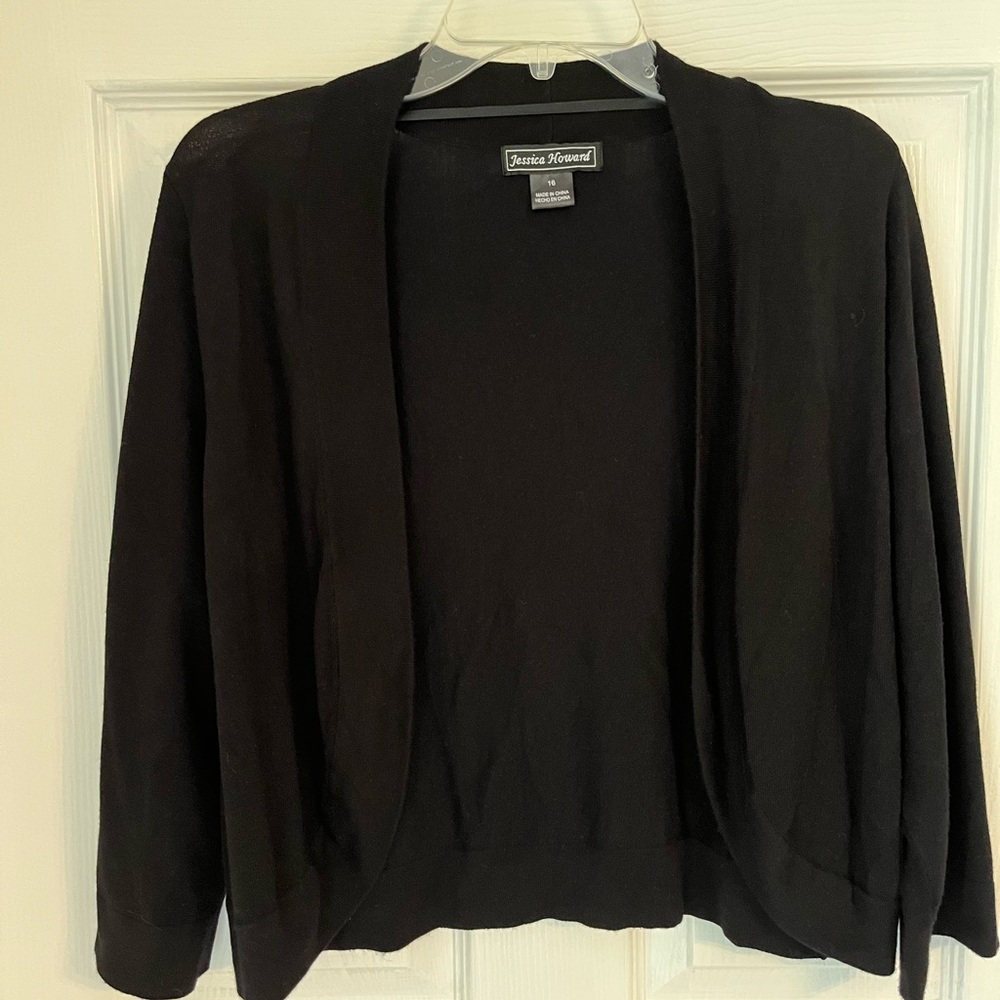 Jessica Howard Cropped Cardigan Lightweight Knit Sweater